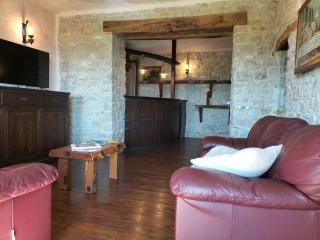 Holiday Home Charmantes Bauernhaus in Penna San Giovanni by Interhome - 1