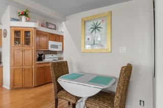 Cozy 1 bed retreat in Port Isabel, perfect for a getaway. - 6