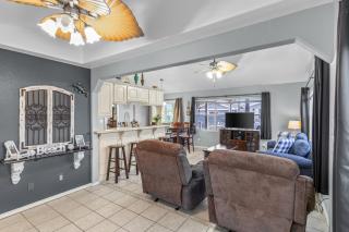 Cozy 2BR cottage in Port Isabel, perfect for families and pets! #1 - 5