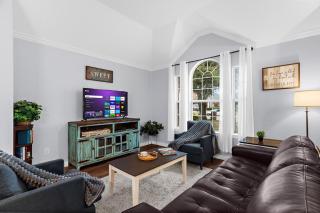 Cozy Canyon Hideaway - 8