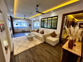 Appartement Luxe 2 Chambres Guéliz Centre Calme & Prestations Haut de Gamme - Marrakech - 0