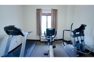 Pleasant Night Inn Watertown by Hotel O - 2