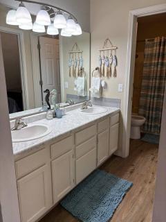 Branson Lakeside Getaway - 2