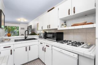 Kona Shores#113: Ground Floor, Remodeled with AC! - 3