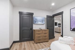 909 Snowy Cottage by SkyRun Park City - 2
