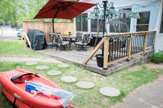 Cottage on Crystal Beach 3BR & BBQ - 9