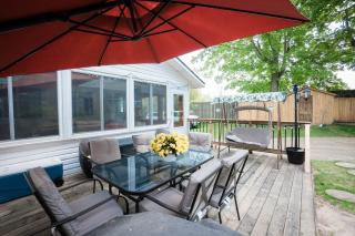 Cottage on Crystal Beach 3BR & BBQ - 6