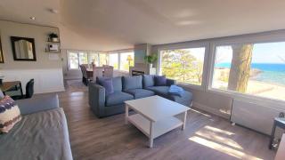 Crystal Beach Waterfront Cottage - Sunset Views - 1