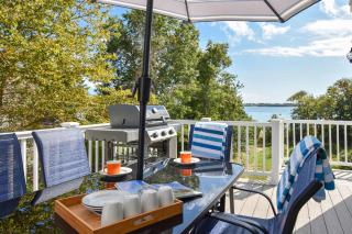 15526 - Luxurious Waterfront Home with Incredible Entertainment Space Secluded on Pleasant Bay - 8