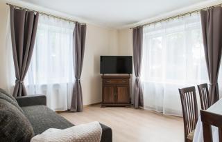 Private 120m2 House with 1000m2 Garden for 8 Guests - 0