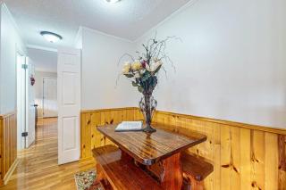 Murphy's Best Kept Secret - 4