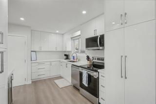 New 3BR Home - Minutes to the Falls - 2