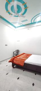 Sri Premanand Ji Palace - 8