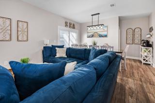 Emerald Seahorse - 3