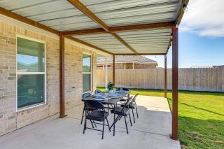 6 Mi to Texas Tech Family Home with Patio and Yard - 9