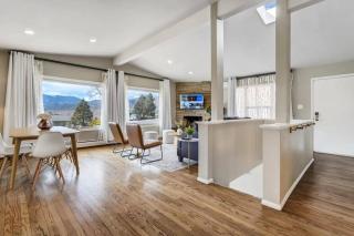 PeakView Family Lux! Man Cave, Hot Tub & BBQ - 2