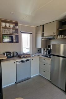 Apartment Mobil-home tout confort Camping 5 à Montalivet by Interhome - 6