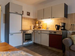 Apartment mit zwei Schlafzimmern und Balkon by Interhome - 3