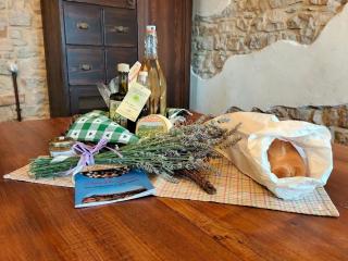 Holiday Home Charmantes Bauernhaus in Penna San Giovanni by Interhome - 4