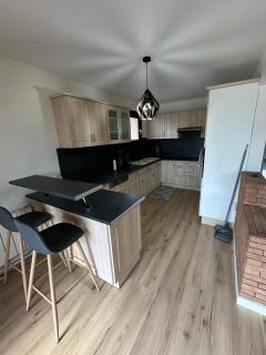 Beautiful 3-room apartment, bright, spacious - 4