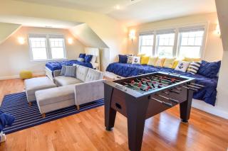 Spacious Game Room Close to Nauset Beach - 8