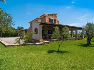 Holiday Home Fantastische Finca mit überdachter Terrasse by Interhome - 1