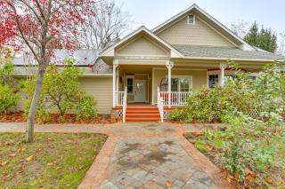 Country Comfort! Spacious Family Home By Red Bluff - 0