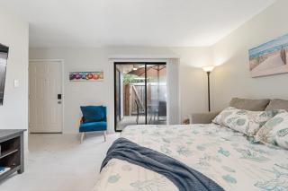 Centrally Located Gulf Breeze Stay, Dog-Friendly, Desk, Near Beaches and Golf - 4