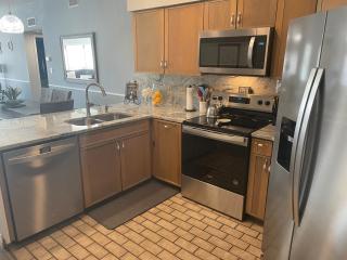 IC 316 Riverfront Bliss - 7