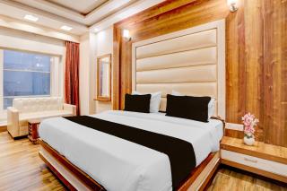 Super Townhouse Oak Dehradun Court Formerly GK Residency - 0