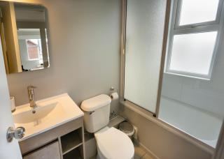 Casa Familiar Barrio Santa Elena - 2