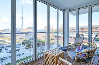 Haus Yachthafen, KY7 - 7