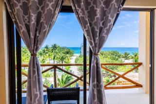 Island Escape for Groups Hosted by Atenea Holbox - 2