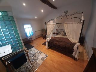 Village house in Luberon - 4