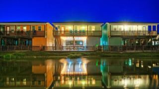 Best Little Shore House by AvantStay Fishing Pond Views Fire Pit Hammock Lounge Pool - 8