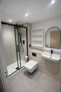 Clearview Platinum Suites, Leeds City Centre Roof Terrace and Free Parking - 5