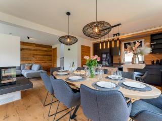 Mountain Chalet Alpinchique - 1