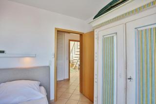 Duhner Brise, DB6 - 1