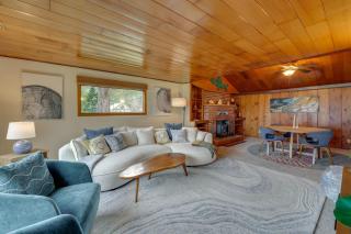 Beach and Bay Access! 5-Acre Whidbey Island Retreat - 5