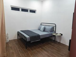 Rumah Comel Temerloh Studio - 8