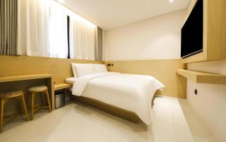 Busan Seomyeon Nestly Hotel - 4