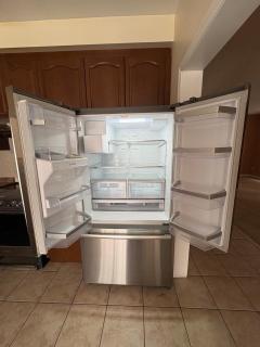 Private & Spacious Primary Suite with Jacuzzi! Shared Brampton Home with Living Room, Full Kitchen, Dining Area, Laundry & Patio! - 2