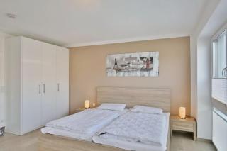 City Marina, CM20c - 1