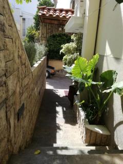 Agapi's Two Levels Studio - 4