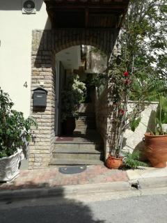 Agapi's Two Levels Studio - 5