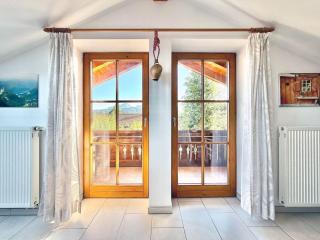 Königlicher Schloss- und Alpenblick - 3