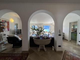 Villa with Panoramic Views - 2