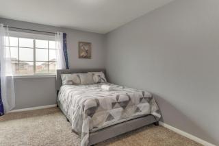 Spacious 4BR Home, Fast WiFi, Parking, Less than 15 mins from Austin - 6