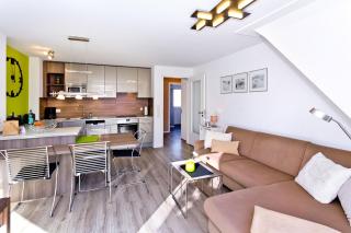 Ruge Bries, RB18 - 9