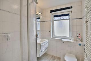 Duhner Brise, DB16 - 4